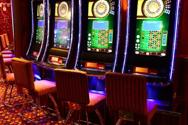 buntogel resmi mobile app interface showing football markets and live dealer tables